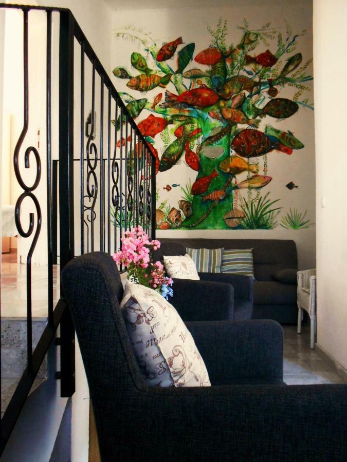Apartments-Estate Under The Paintbrush Vis Extérieur photo