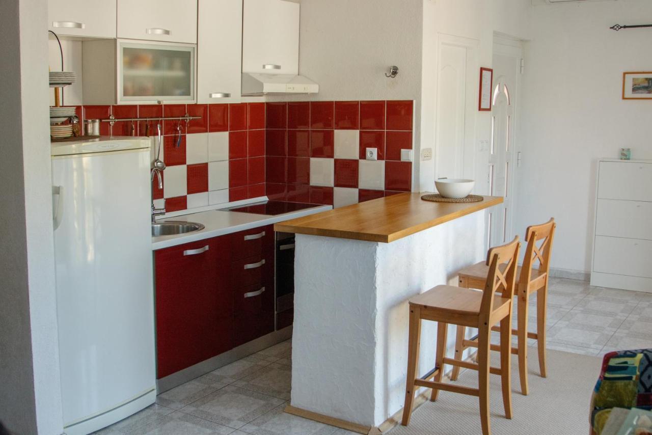 Apartments-Estate Under The Paintbrush Vis Extérieur photo